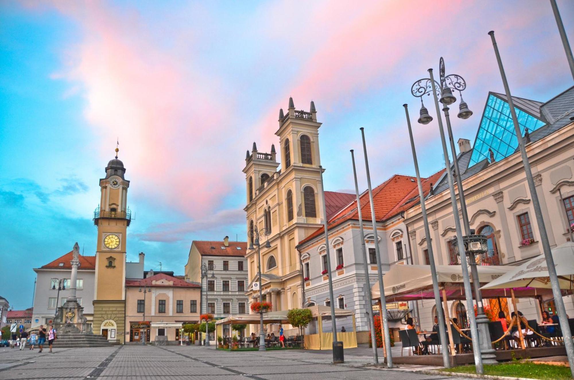 Apartman Terminal, Self Check-In 24 H, Free Parking Banská Bystrica Exterior photo